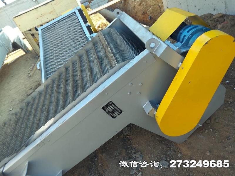 蕉岭县回转式齿耙清污机