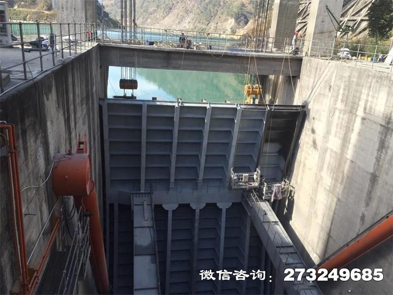 龙湾防锈刷漆大坝闸门